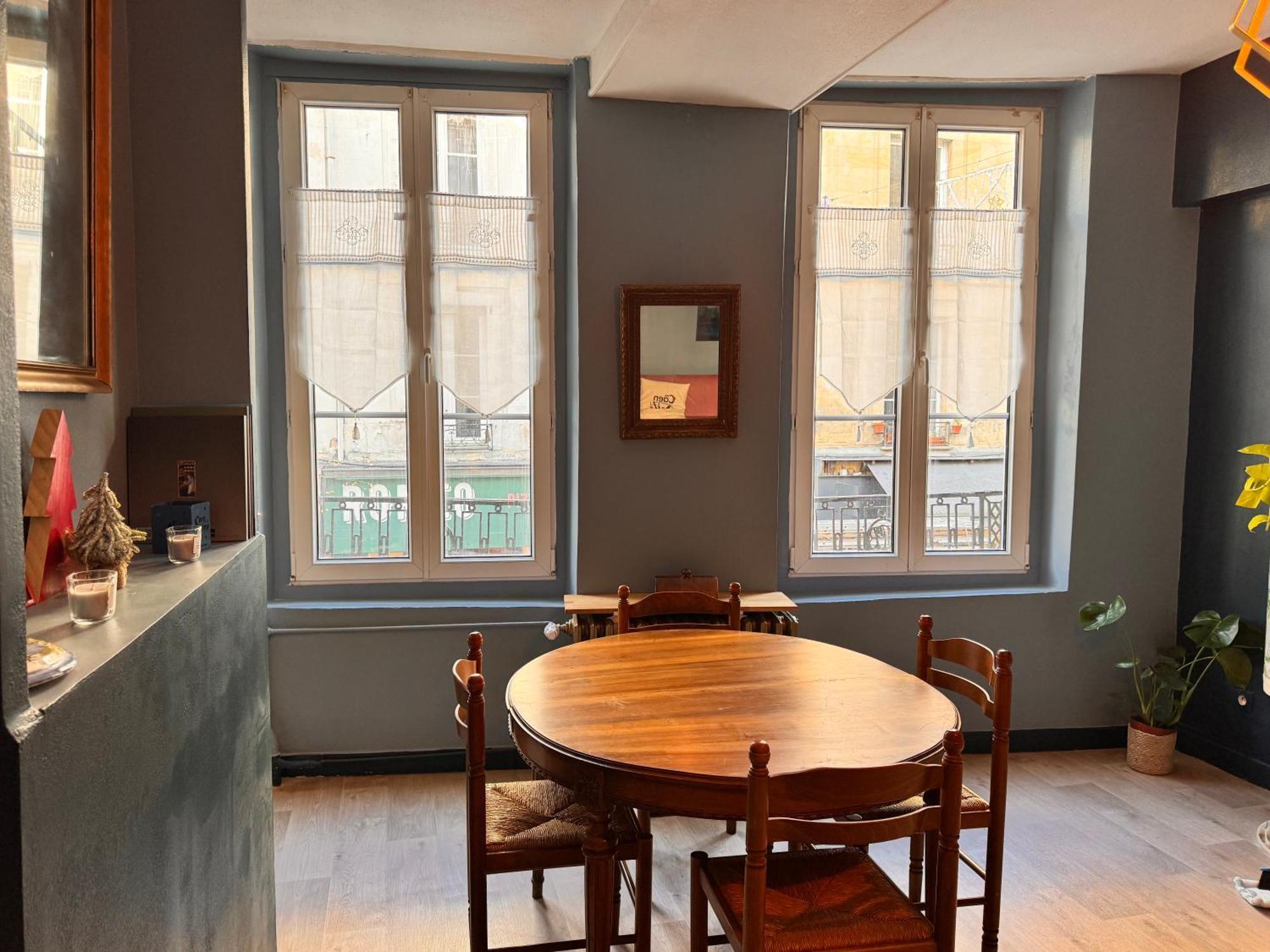 Apartmán Logis Decaens Exteriér fotografie