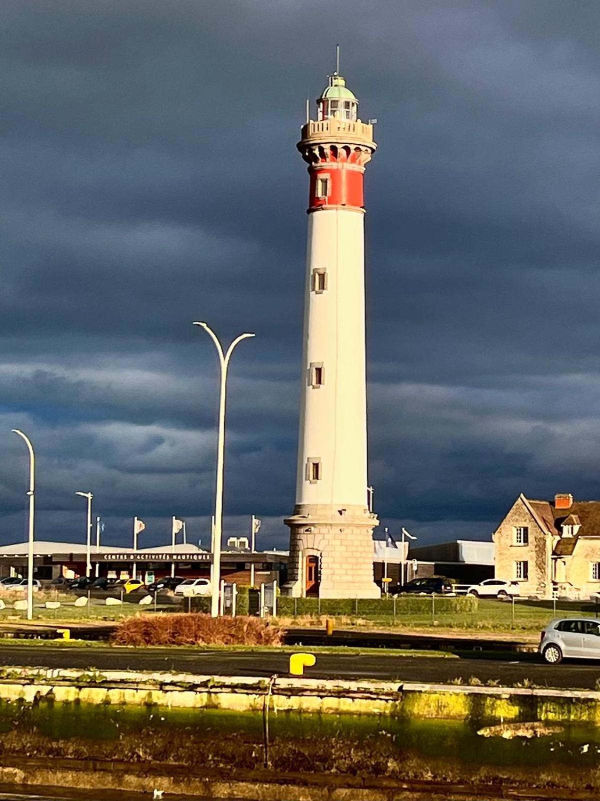 Apartmán Logis Decaens Exteriér fotografie