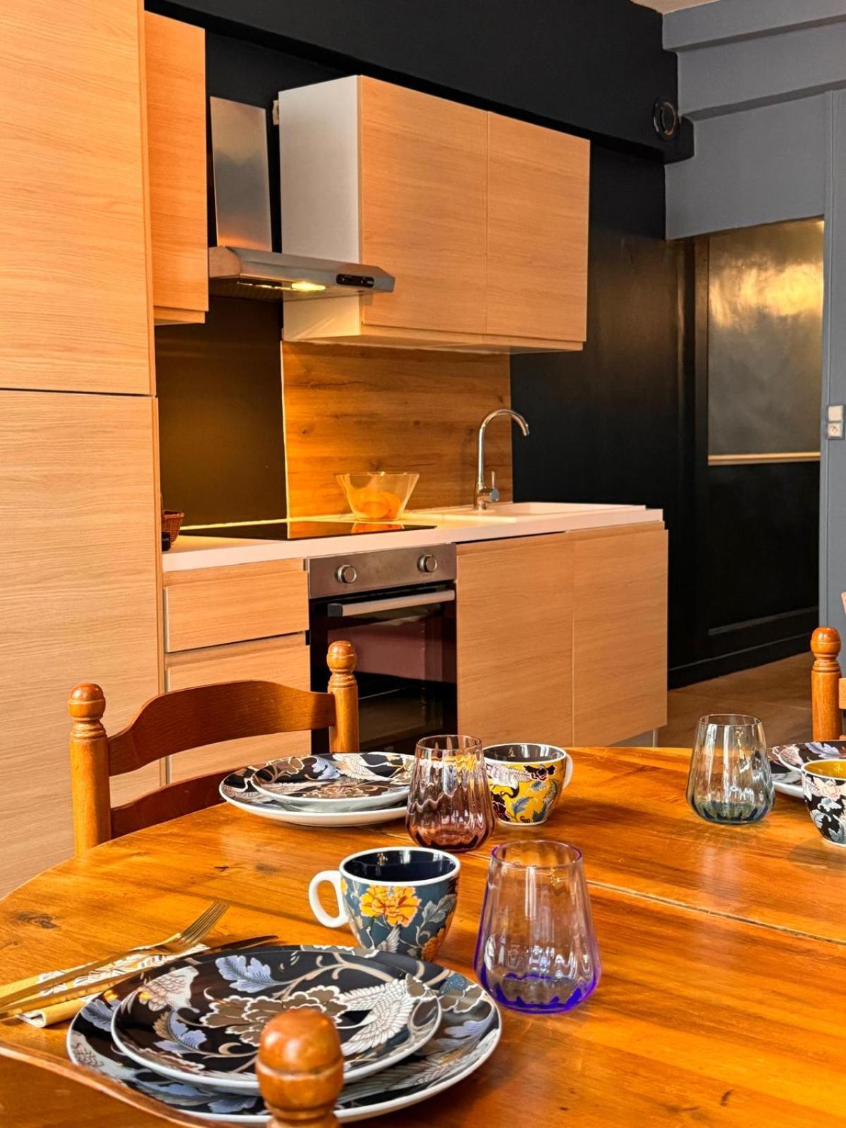 Apartmán Logis Decaens Exteriér fotografie