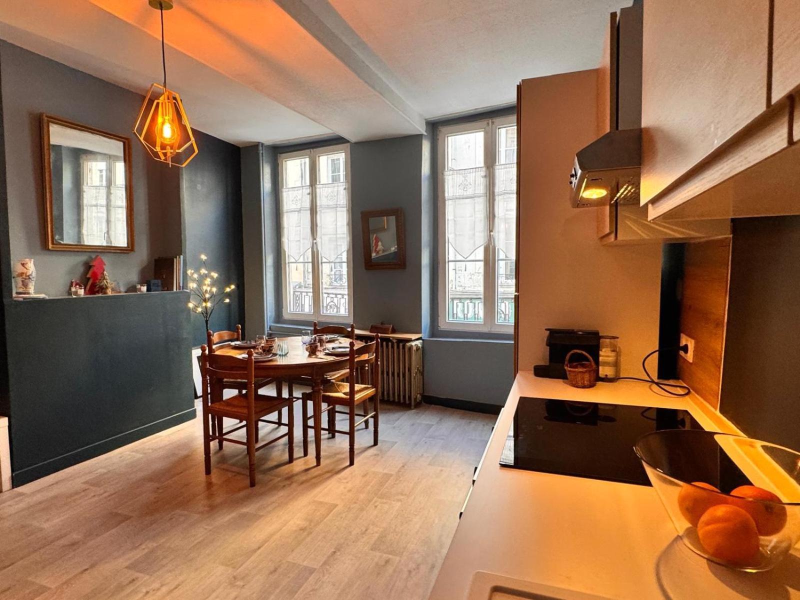 Apartmán Logis Decaens Exteriér fotografie